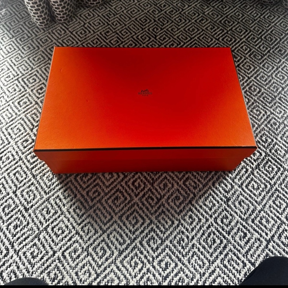 Hermes Orange Box